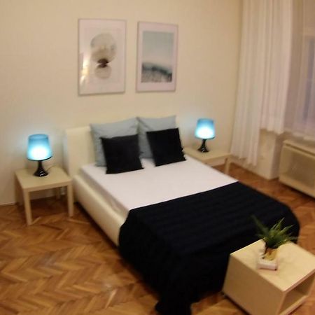 Opera Dream Apartment بودابست المظهر الخارجي الصورة